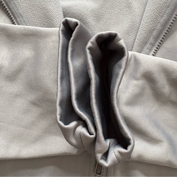 Patagonia Fitz Roy Polycycle Gray Hoodie with Blue Logo L - Picture 4 of 8